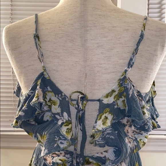 LF Romper Size Small - Picture 6 of 7